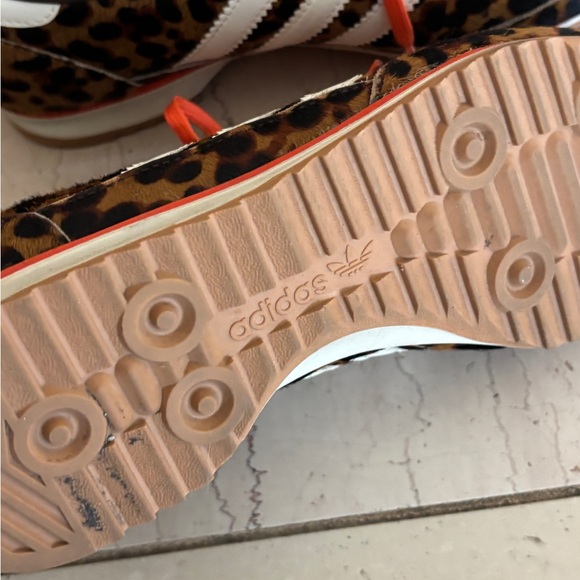Adidas Animal Print Sneakers with Orange Accents - Picture 4 of 6